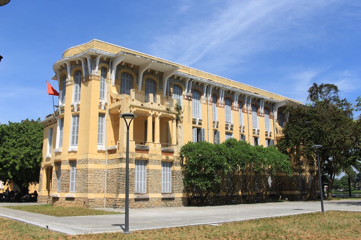 a-photo-of-a-french-style-architectural-building